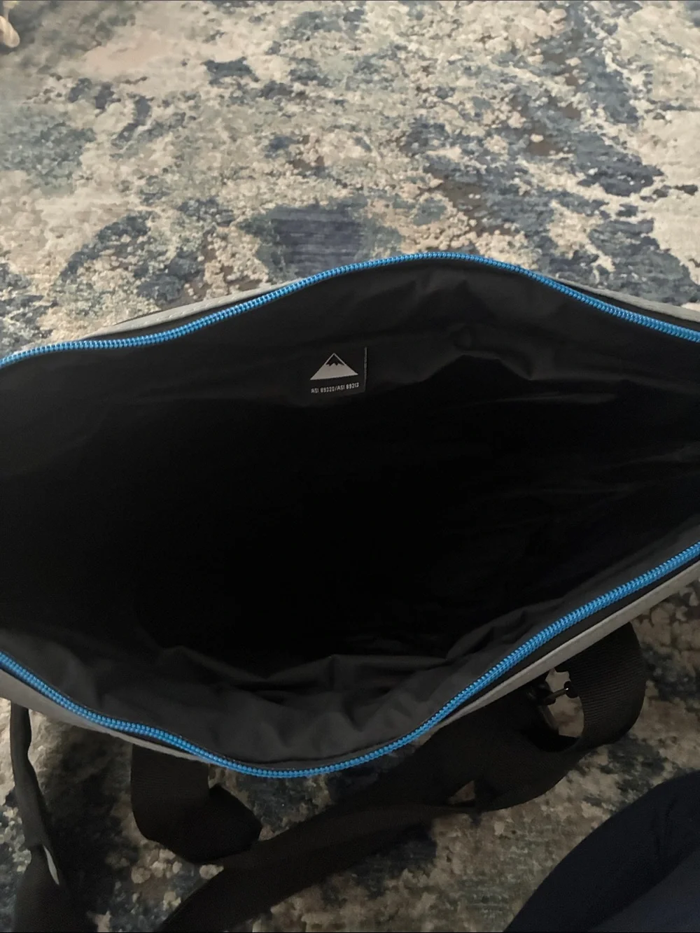 Urban peak cooler bag